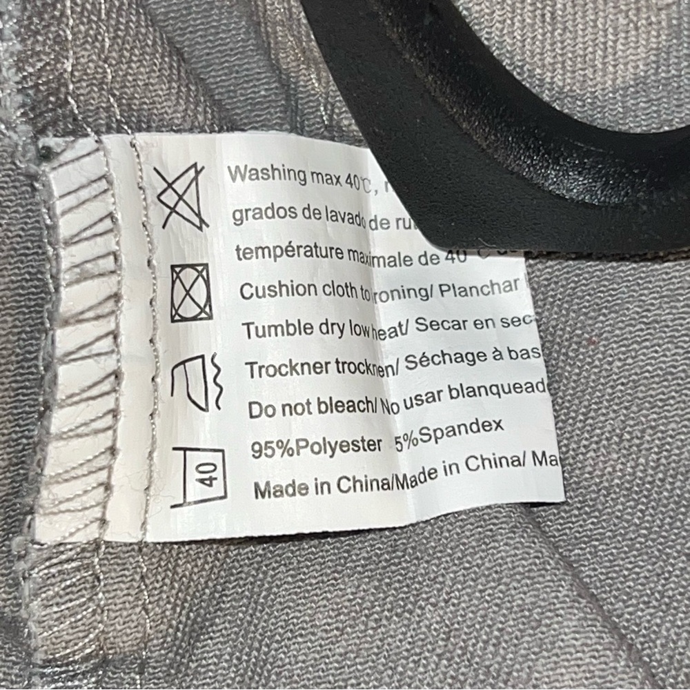 Beyove Women's Utility Vest - Picture 8 of 11